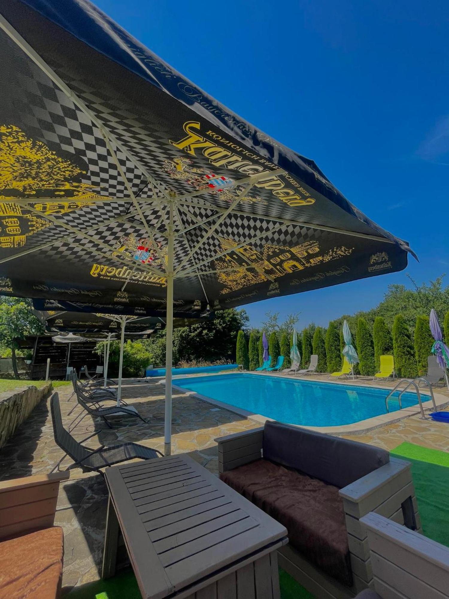 טריאבנה Bachvarovi Villas מראה חיצוני תמונה